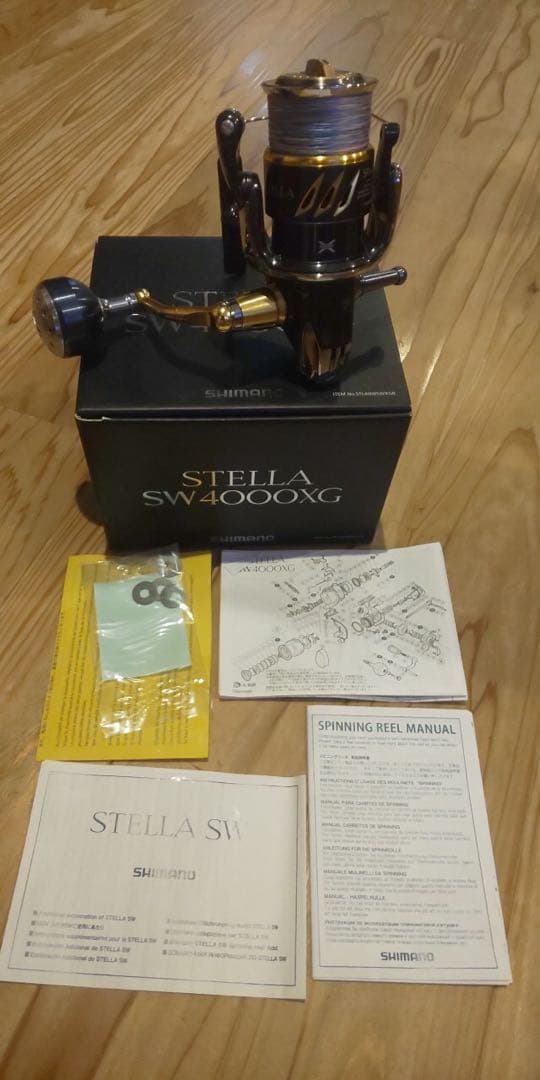 美品　シマノ STELLA SW 4000XG スピニングリール