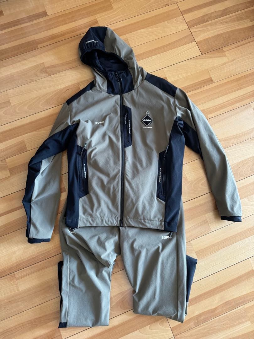 Bristol フード付きジャケット セットアップ