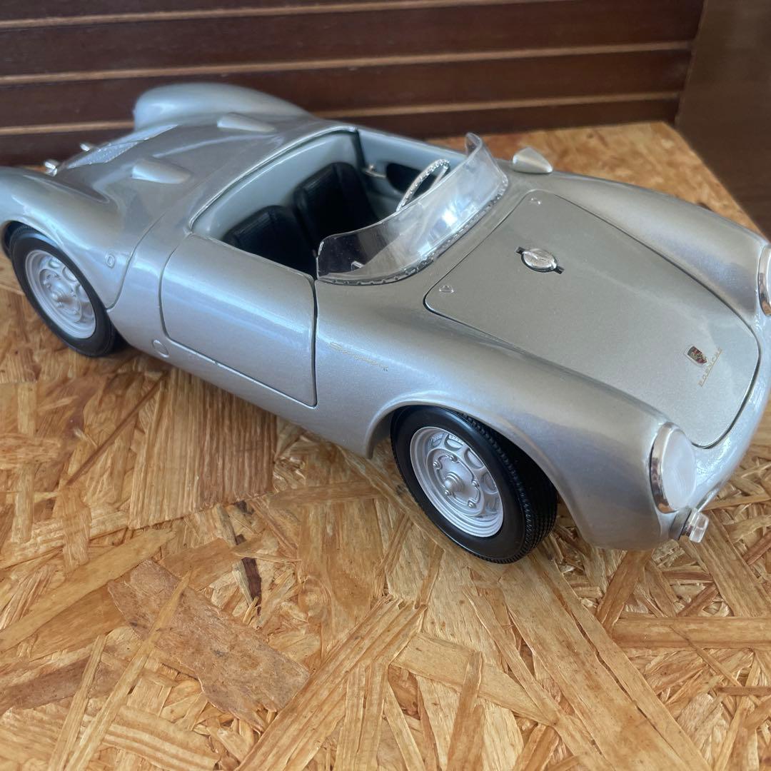 マイスト 1/18 ポルシェ550A スパイダー 1955 シルバー　ミニカー