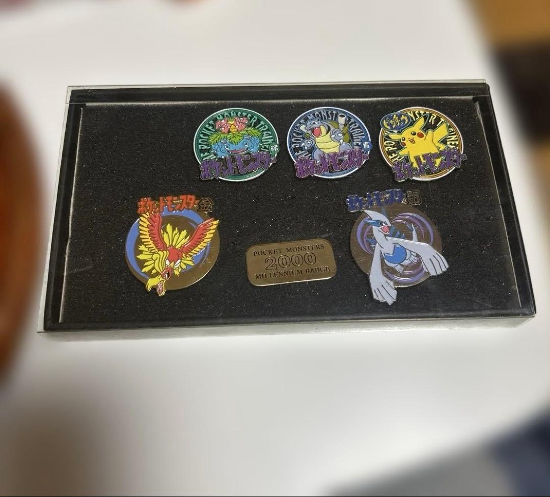 ポケモンピンズセット　ミレニアムバッチ　2000年製