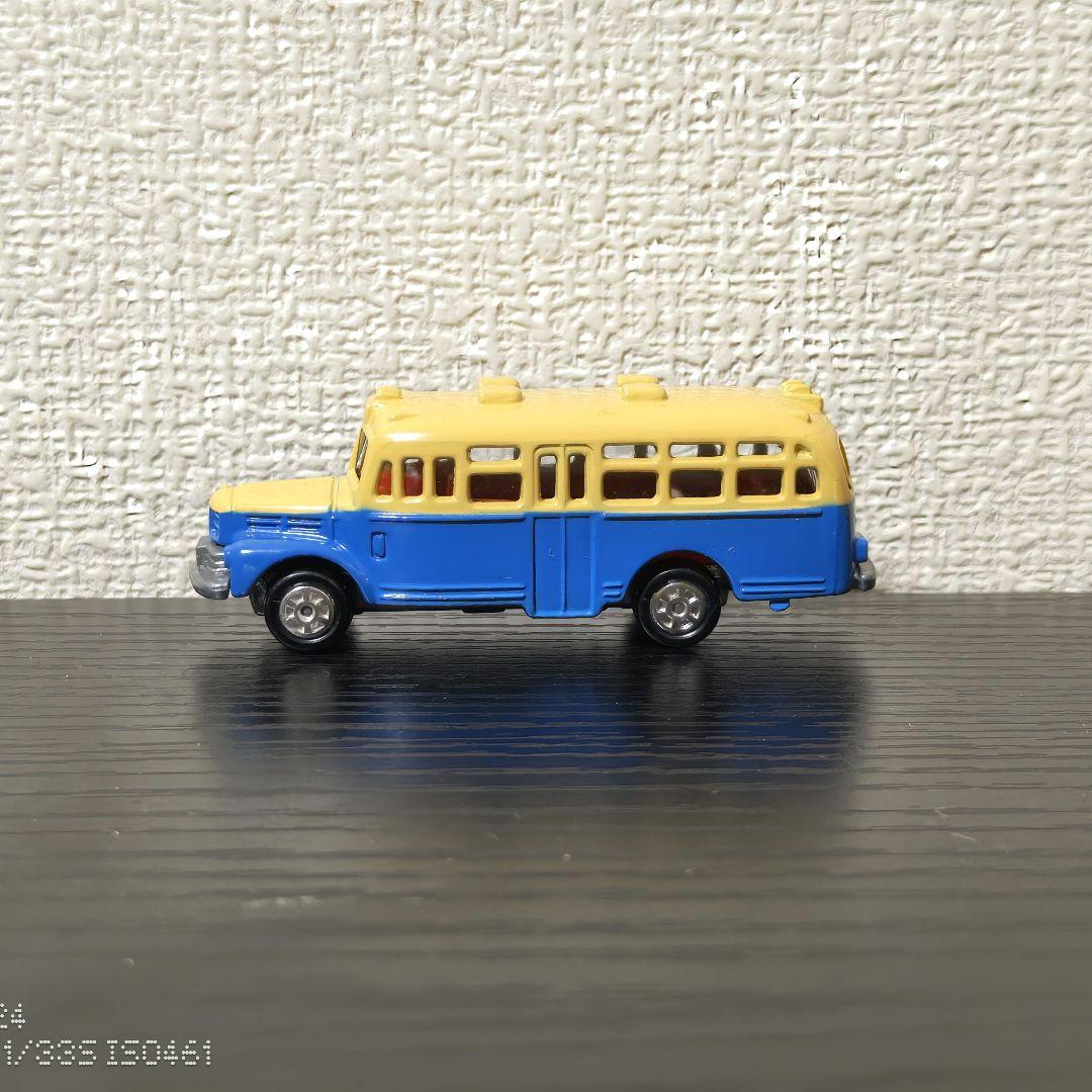 TOMICA　トミカ　イスズ　ボンネットバス　1Eホイール