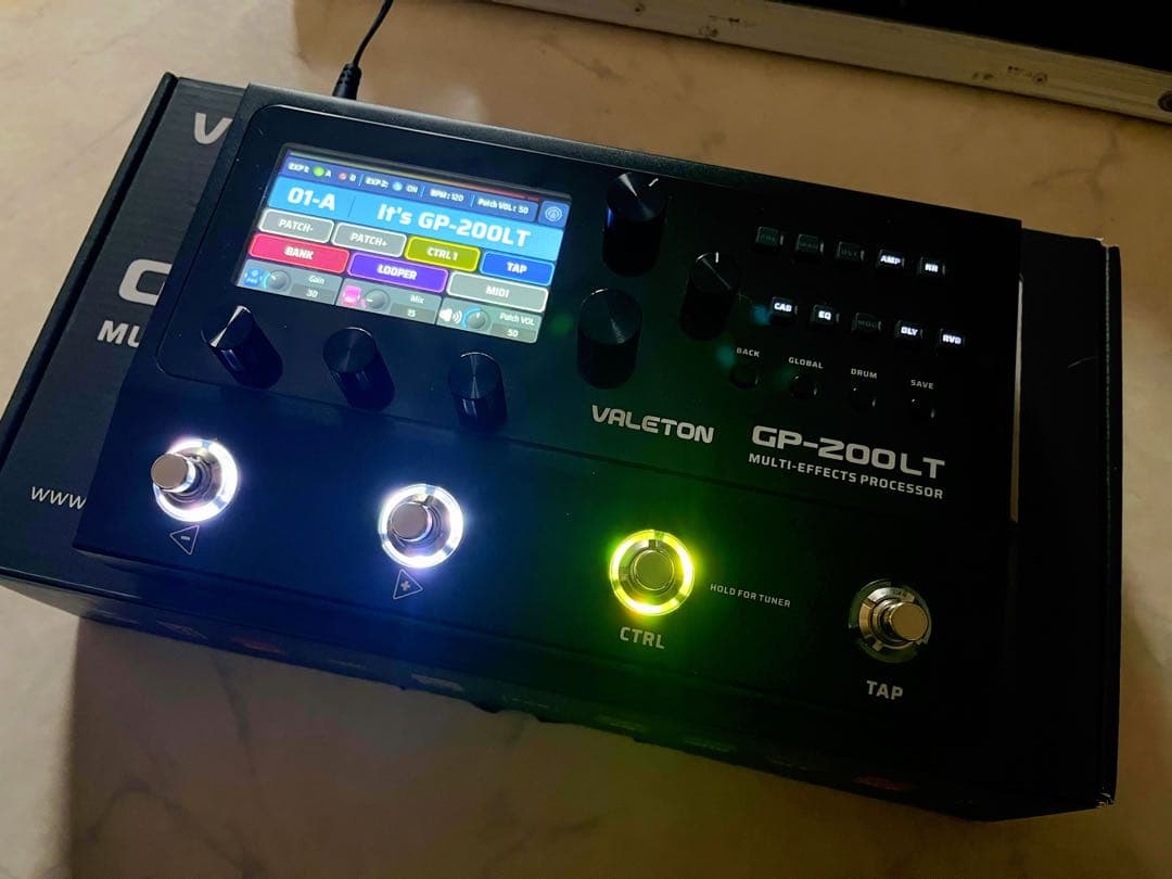 Valeton GP-200LT マルチエフェクトプロセッサー