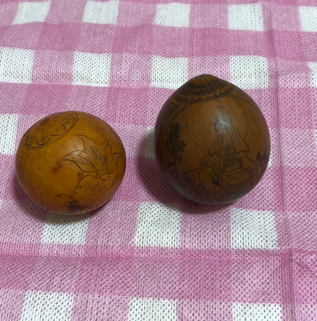 ひょうたん雕り工芸品2点