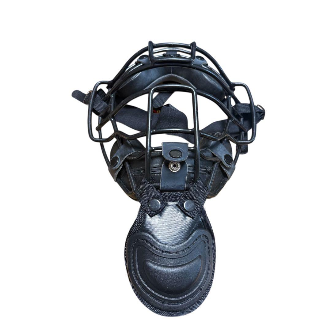 ミズノの軟式野球用ベルガードキャッチャーマスク