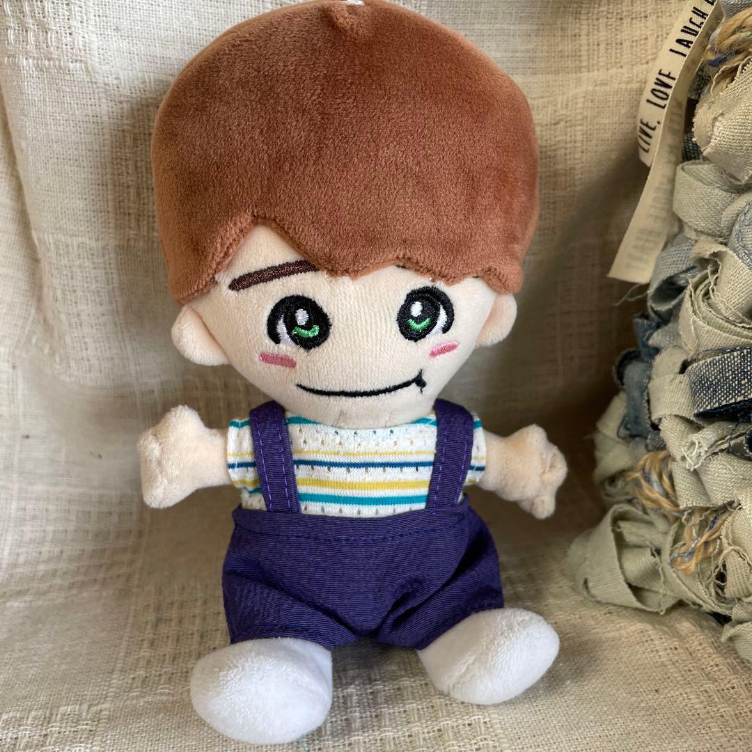 1622 ちびぬいちゃんの袖なしTシャツ＆吊りズボン