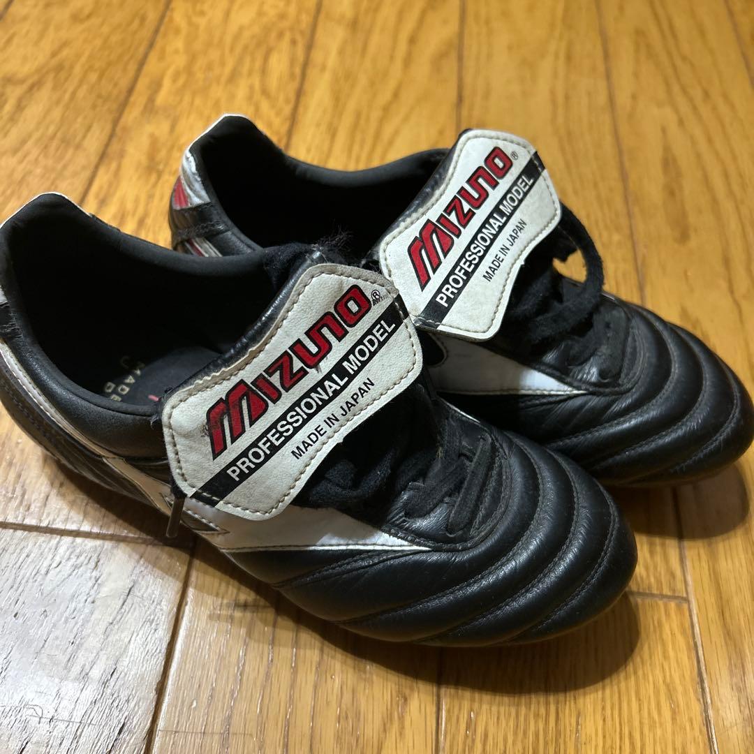 ミズノ モレリア 2 23cm