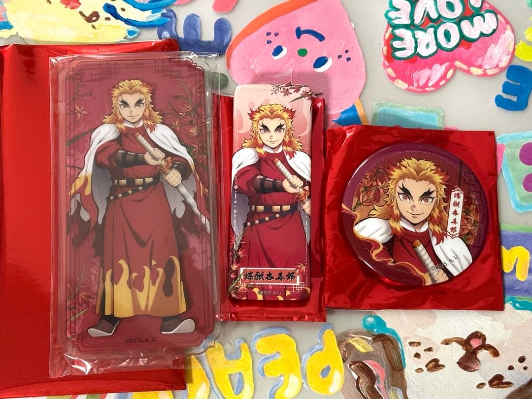 鬼滅の刃 国風服 煉獄 杏寿郎 アクリルスタンド 缶バッジ