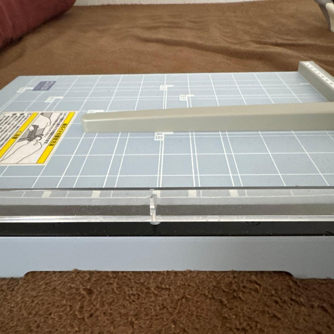 3K-204 A4 裁断機 縦ガイド付き