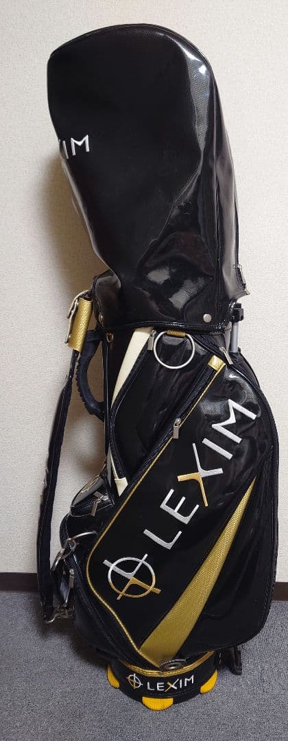 LEXIM キャディバッグ ブラック・ゴールド　スタンド付き❗️
