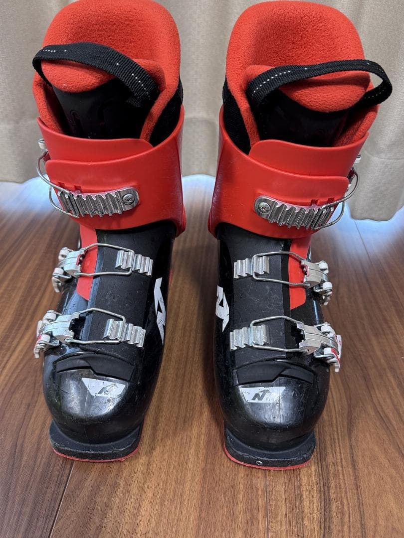 【子供用 2点セット】ノルディカNORDICA 板 140&ブーツセット23.5