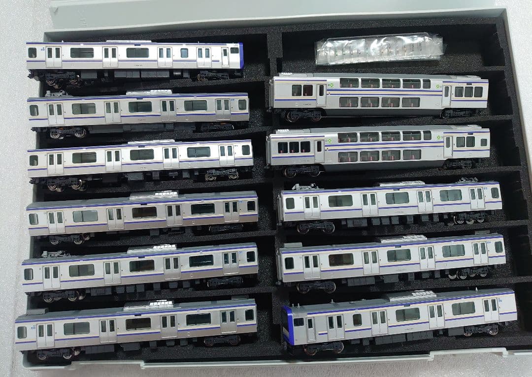 HG密連TNカプラー仕上 11両 E235系 1000番台 横須賀 総武快速線