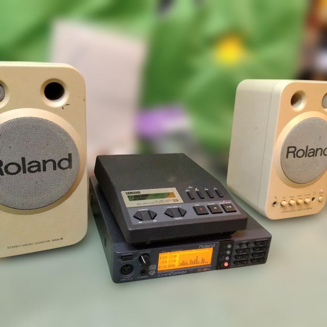 ★Roland SC-88 GS MIDI音源 ジャンクです。 取扱説明付