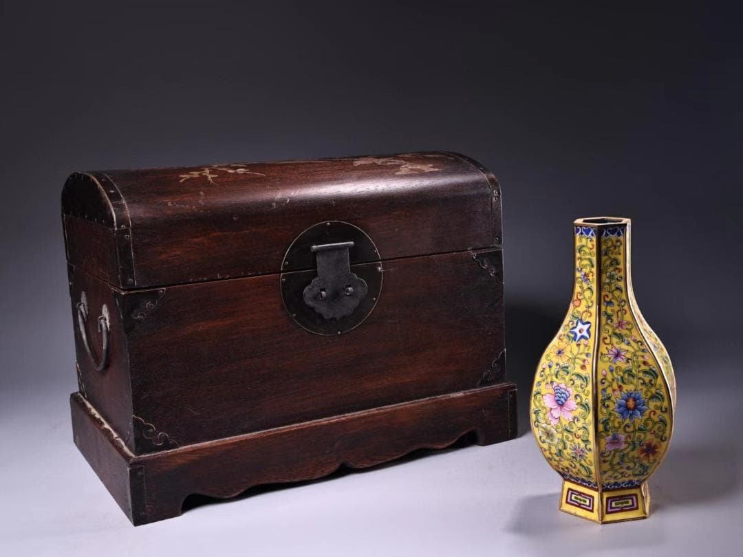 中国古美術・旧藏銅胎鎏金エナメル彩花瓶・珐琅彩・純銅・純手描き・箱付き・文房置物