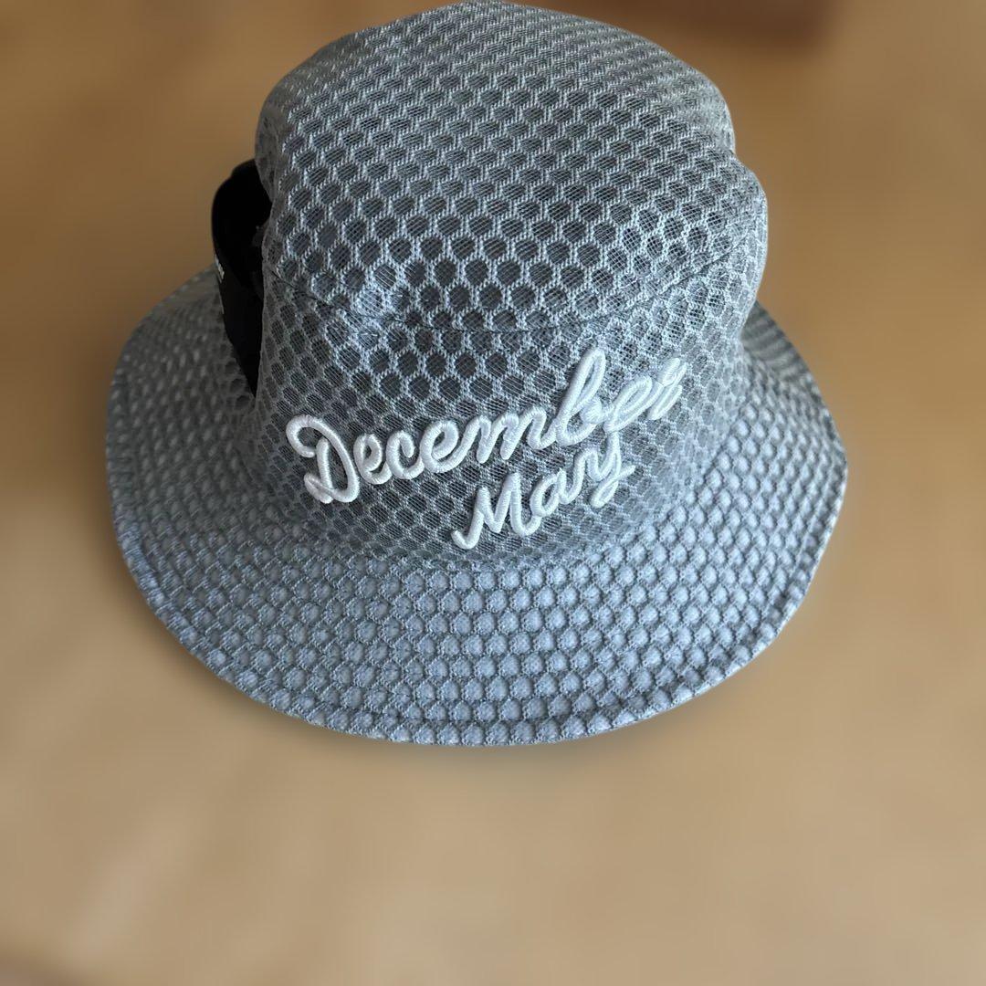 ディッセンバーメイ　メッシュバケットハット　グレー　新品未使用品