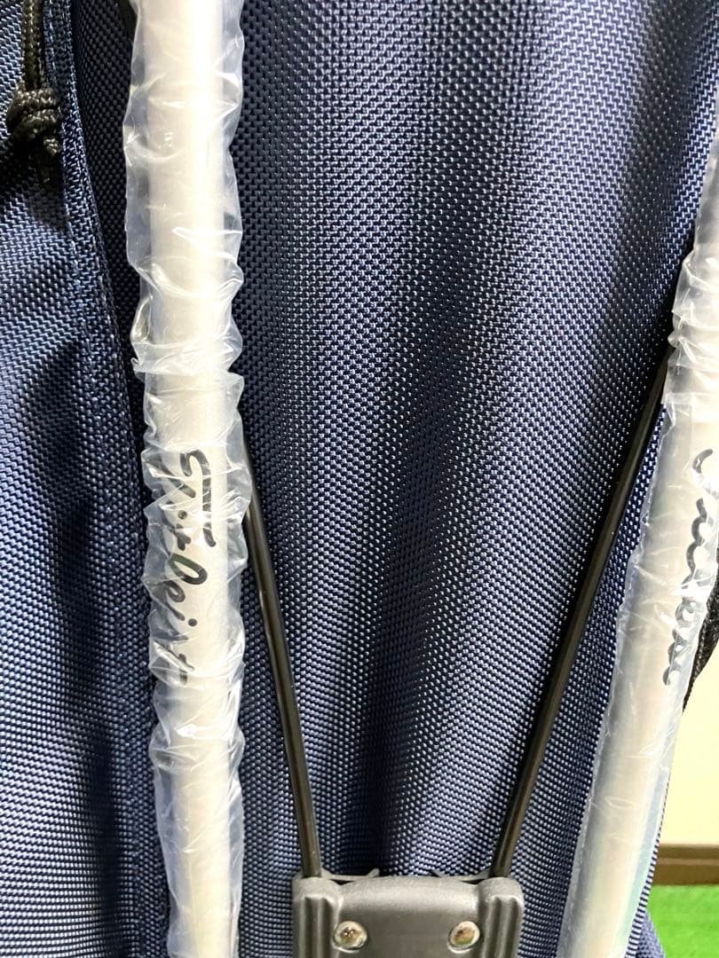 タイトリスト　スタンド式キャディバッグ　極美品‼️