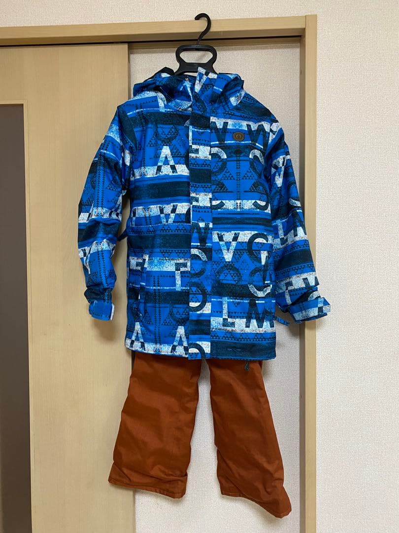スノーボードウェア キッズサイズ M Volcom