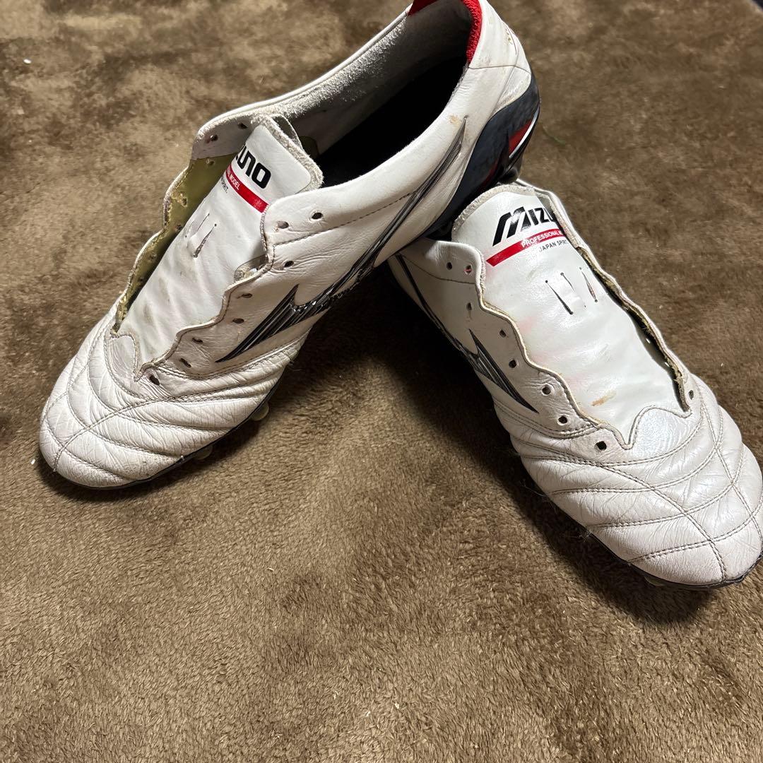 モレリアネオIV JAPAN27センチ(ゼログライドシューレースピンク紐付き)