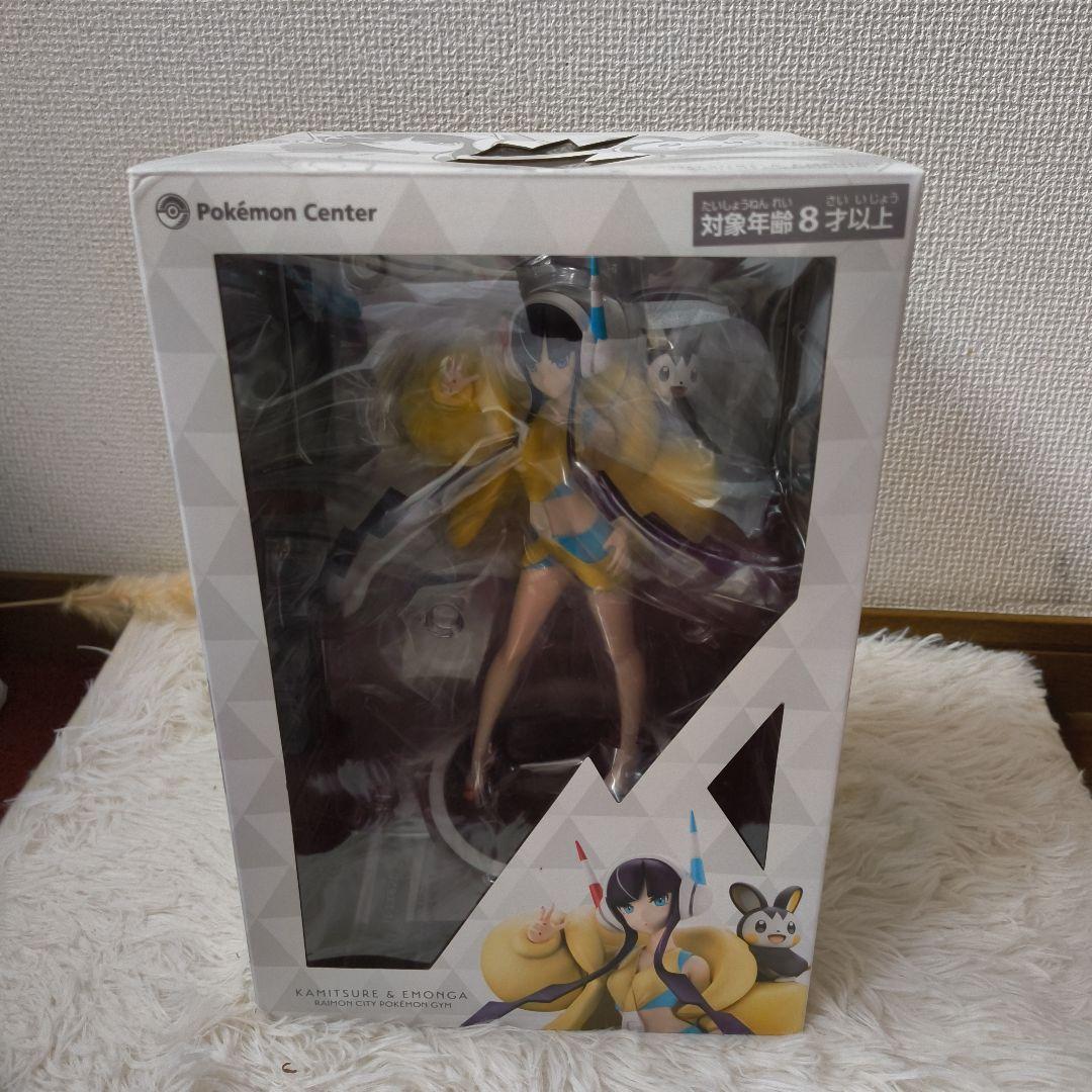 ポケモンセンター カミツレ エモンガ フィギュア　未開封