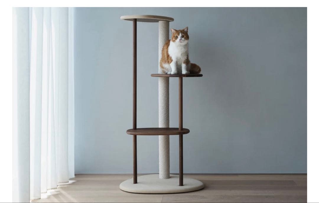 【新品未使用】 KARIMOKU CAT TREE ウォールナット　受賞作品
