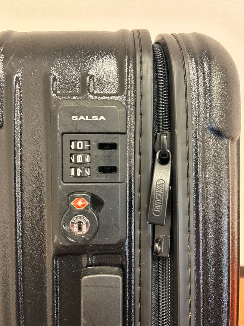 【RIMOWA リモワ】機内持ち込みサイズSALSA サルサ(2輪 /ブラック)