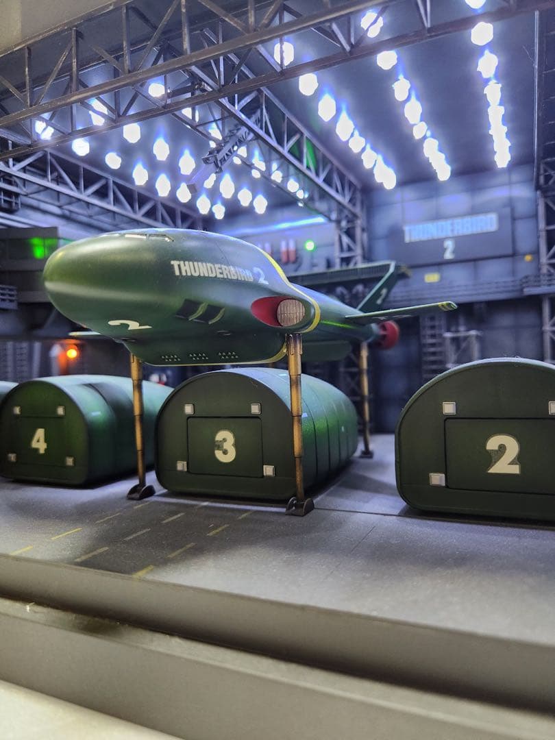 【これで最後！】40%オフ衝撃プライス　サンダーバード2号+夢の基地　手渡し限定