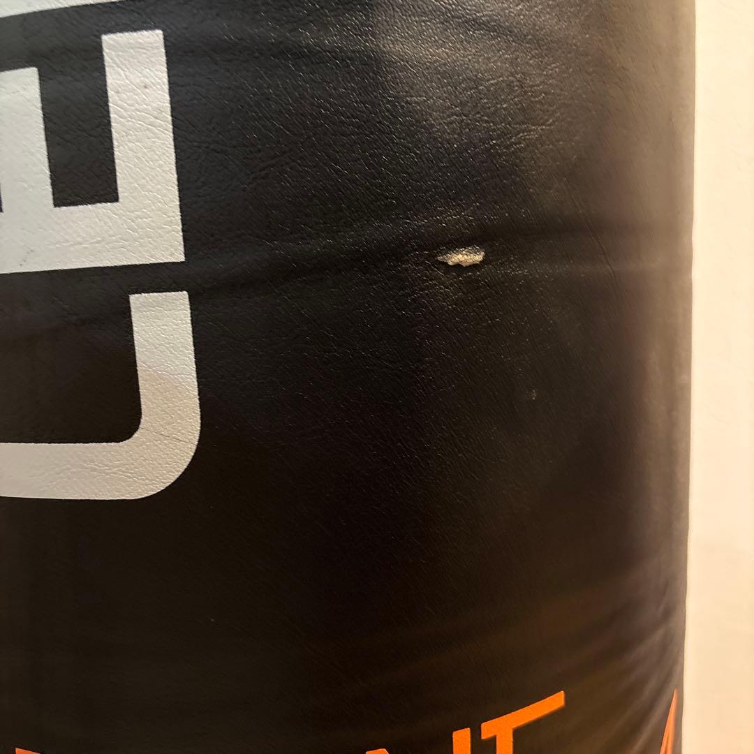 引き取り可能な方限定　 CENTURY TORRENT サンドバッグ　中古品