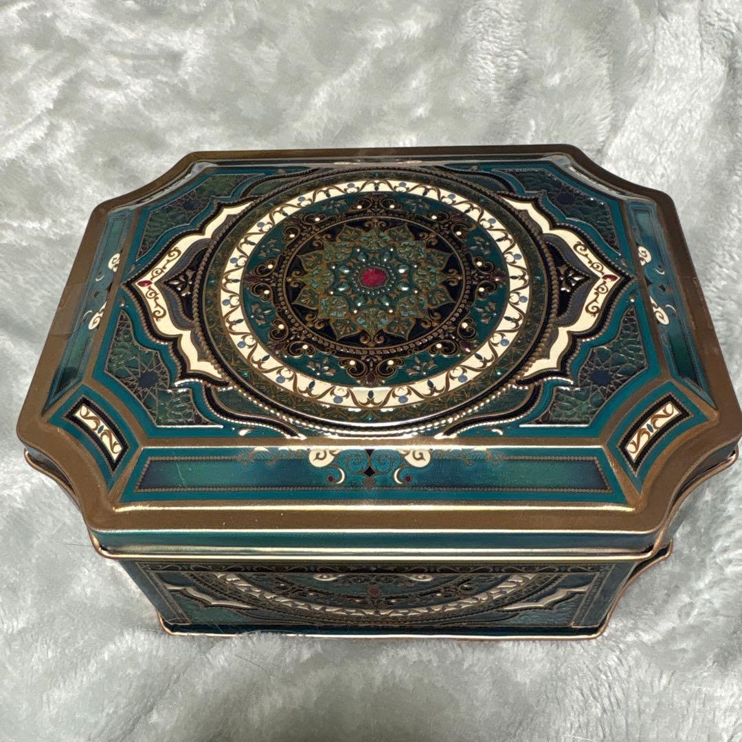 メリーチョコレートジャミール4点セット新品未開封品。中身あり！専用紙袋付き！