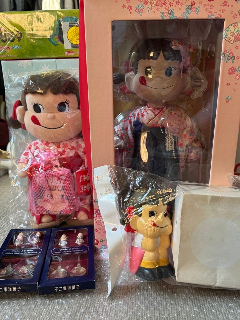 ペコちゃん2008 など5点セット