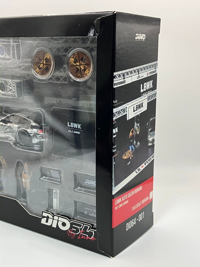 INNO64 1/64 LBWK オートサロン ジオラマ