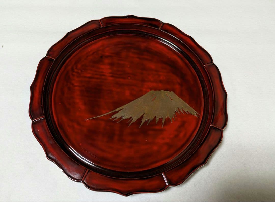 干菓子器　富士蒔絵 曙塗 輪花盆　土居義峰　山中塗　雅峯工房　富士