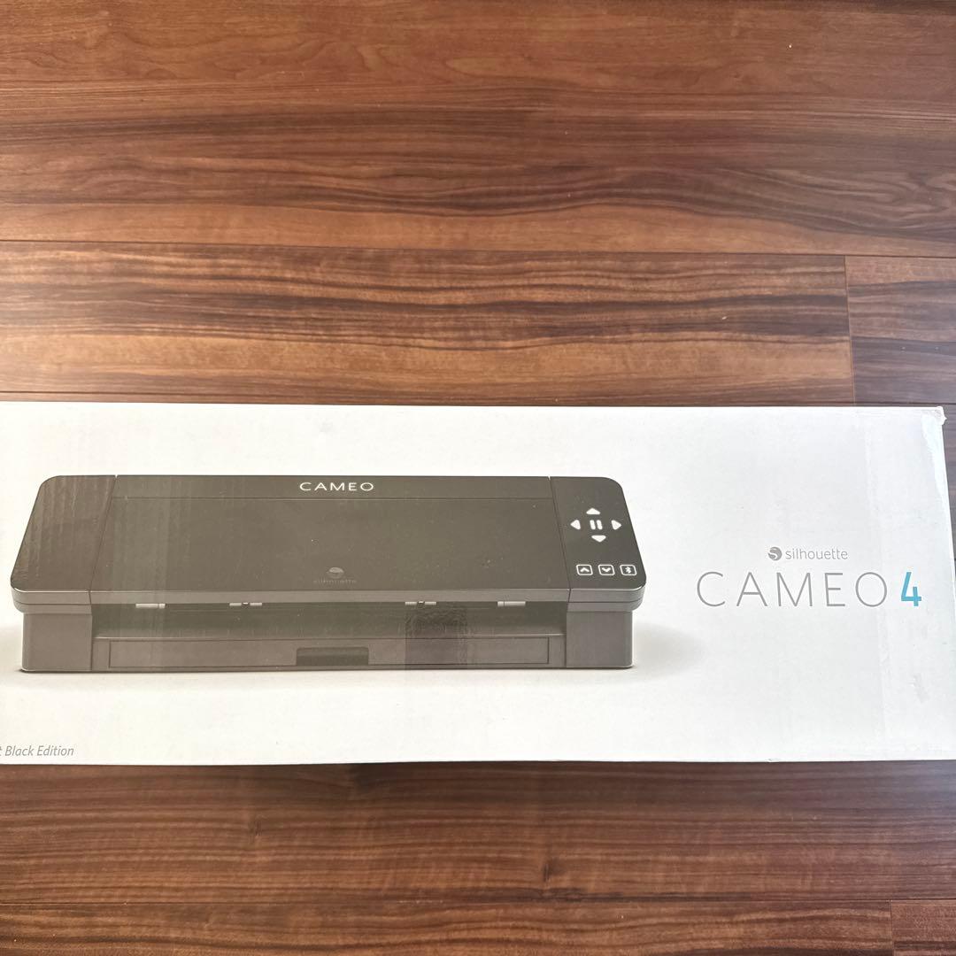 Silhouette CAMEO 4 カッティングマシン　ブラック