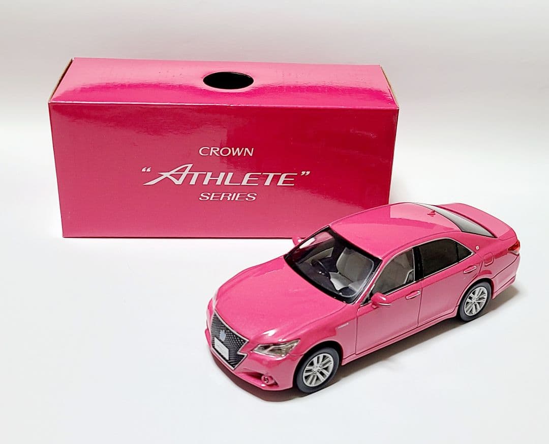 トヨタ 210系クラウンアスリートG ピンク カラーサンプル