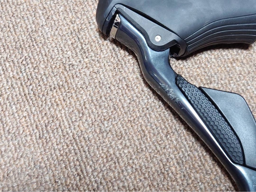 シマノ　アルテグラ　Di2用STIレバー、油圧ディスクブレーキキャリパーセット