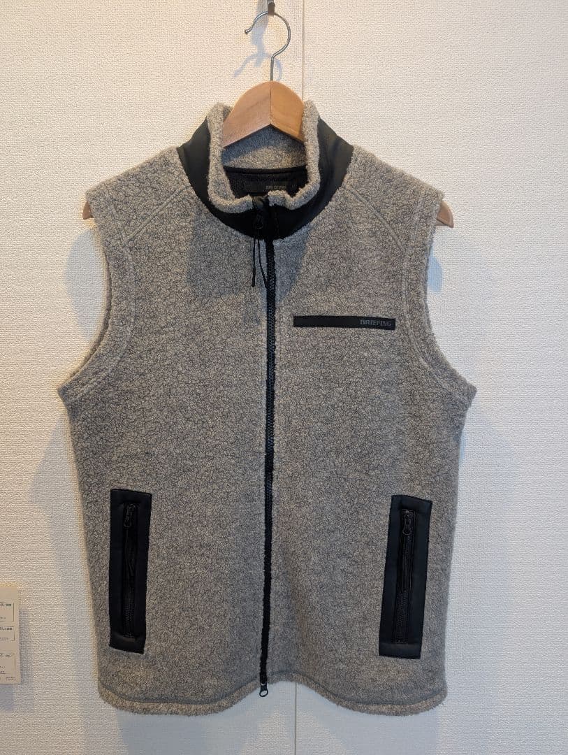 BRIEFING フリースベスト　ボアメッシュ裏地
