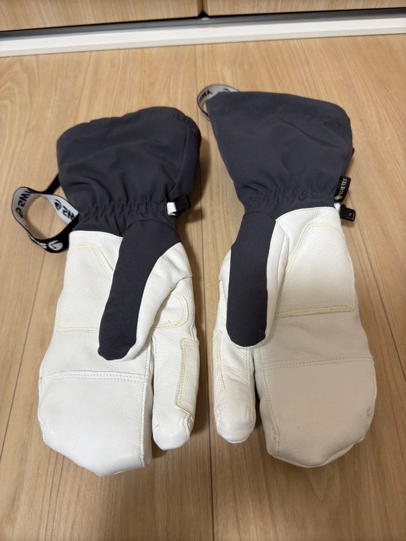 ◯新品未使用　スワニー　3フィンガー　ゴアテックス　Sサイズ　SWANY