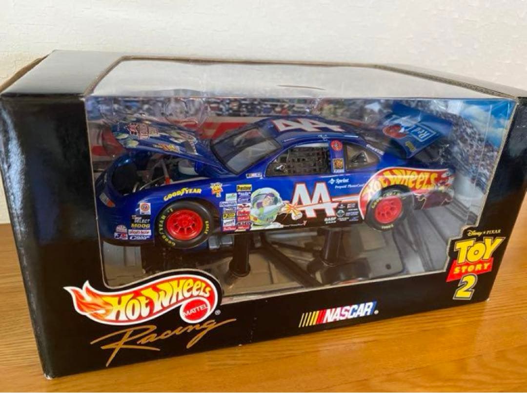 HOTWHEEL 1:24 Toy Story 2 NASCAR トイストーリー