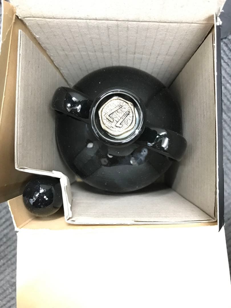 バランタイン　17年　黒陶器ボトル