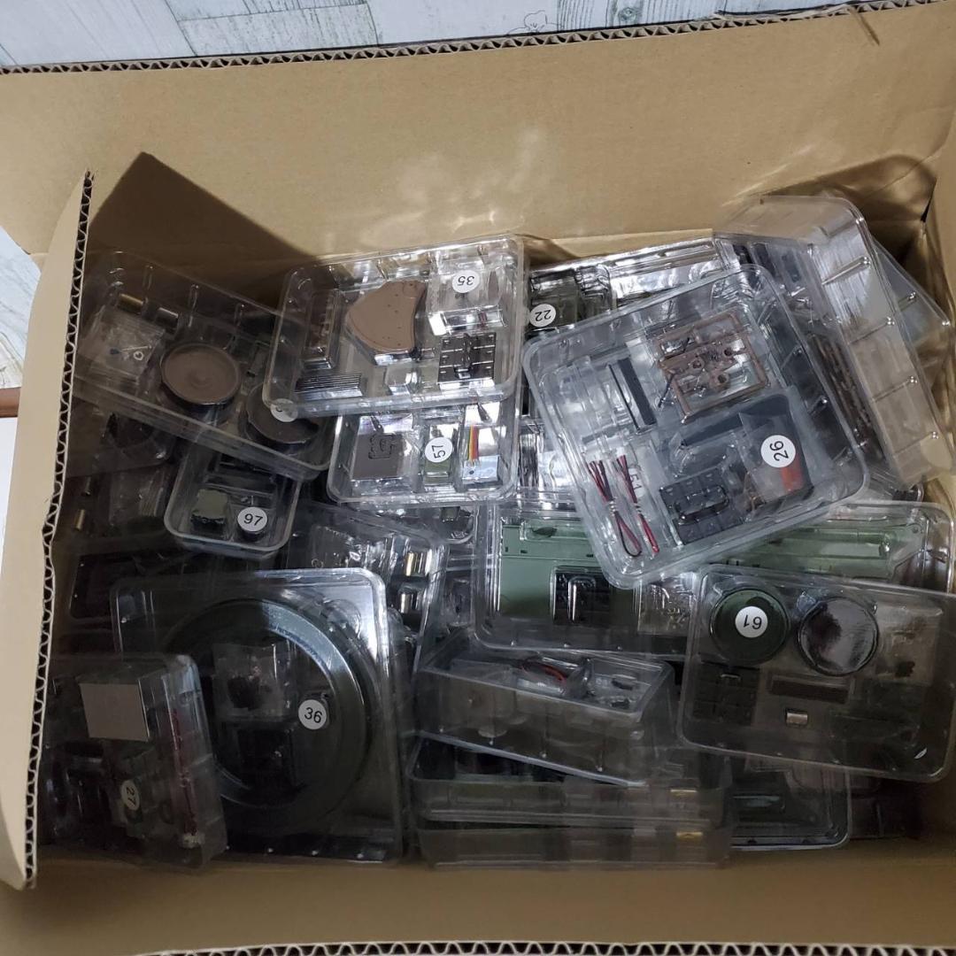 R*A様 ディアゴスティーニ 陸上自衛隊 90式戦車をつくる第1号〜第110号