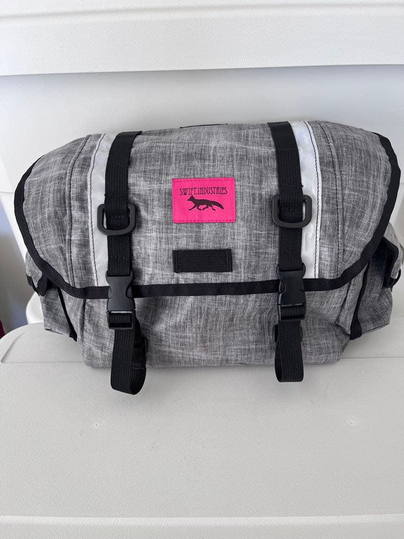 Swift industries zeitgeist S sizeストラップなし