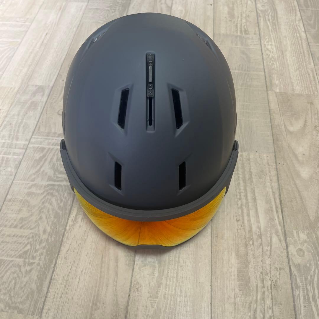 Salomonヘルメット