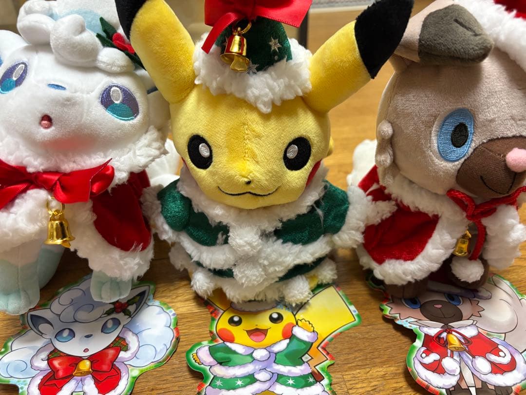ポケモン ピカチュウ アローラロコン イワンコ ぬいぐるみ クリスマス2017