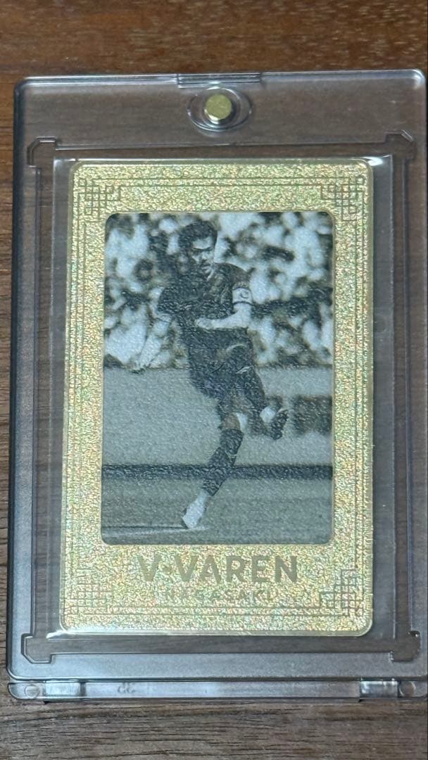 V・ファーレン長崎 山口蛍 昇格記念メタルカード