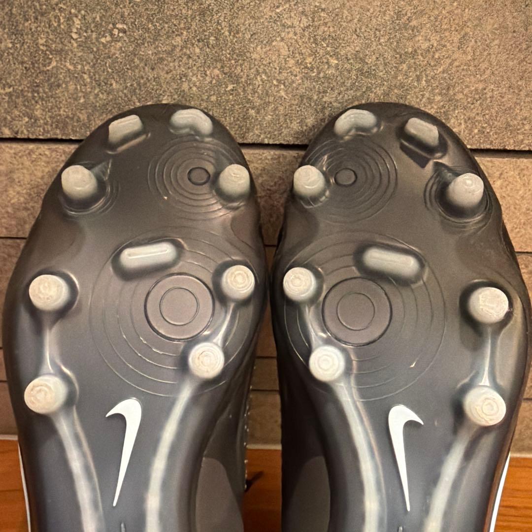 Nike ティエンポレジェンド10エリート FG ブラック　25㎝