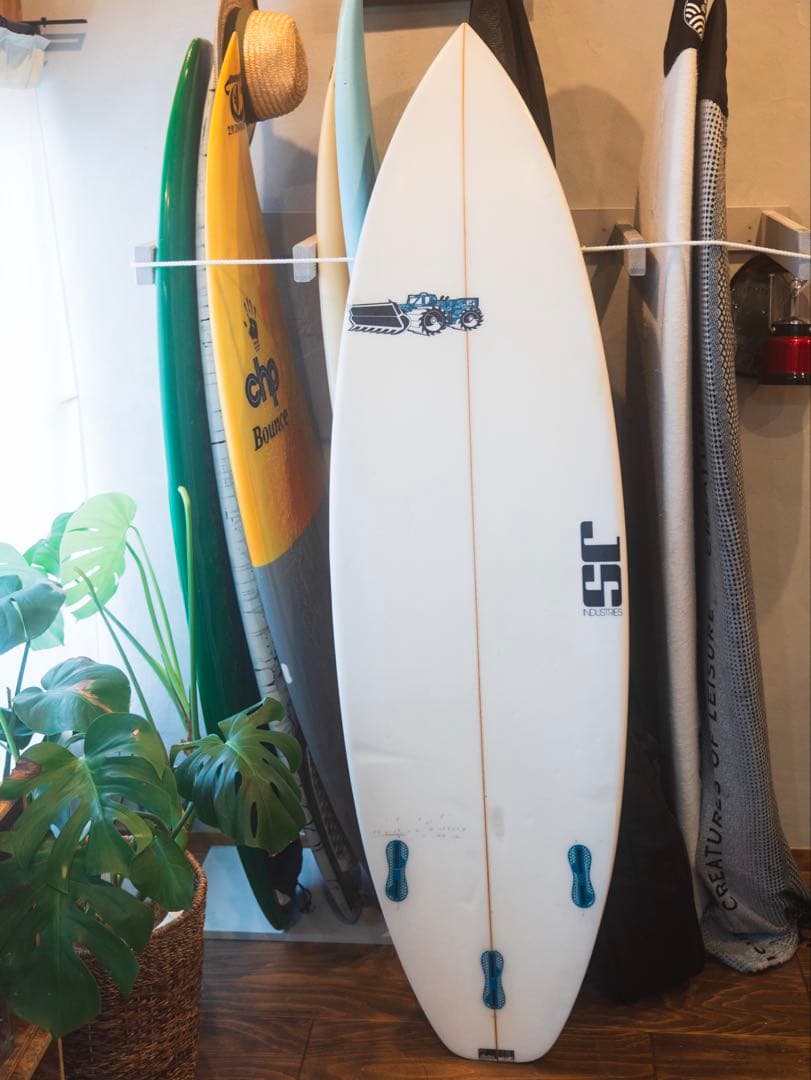 JS モンスターボックス　5,9 27.1L ショートサーフボード