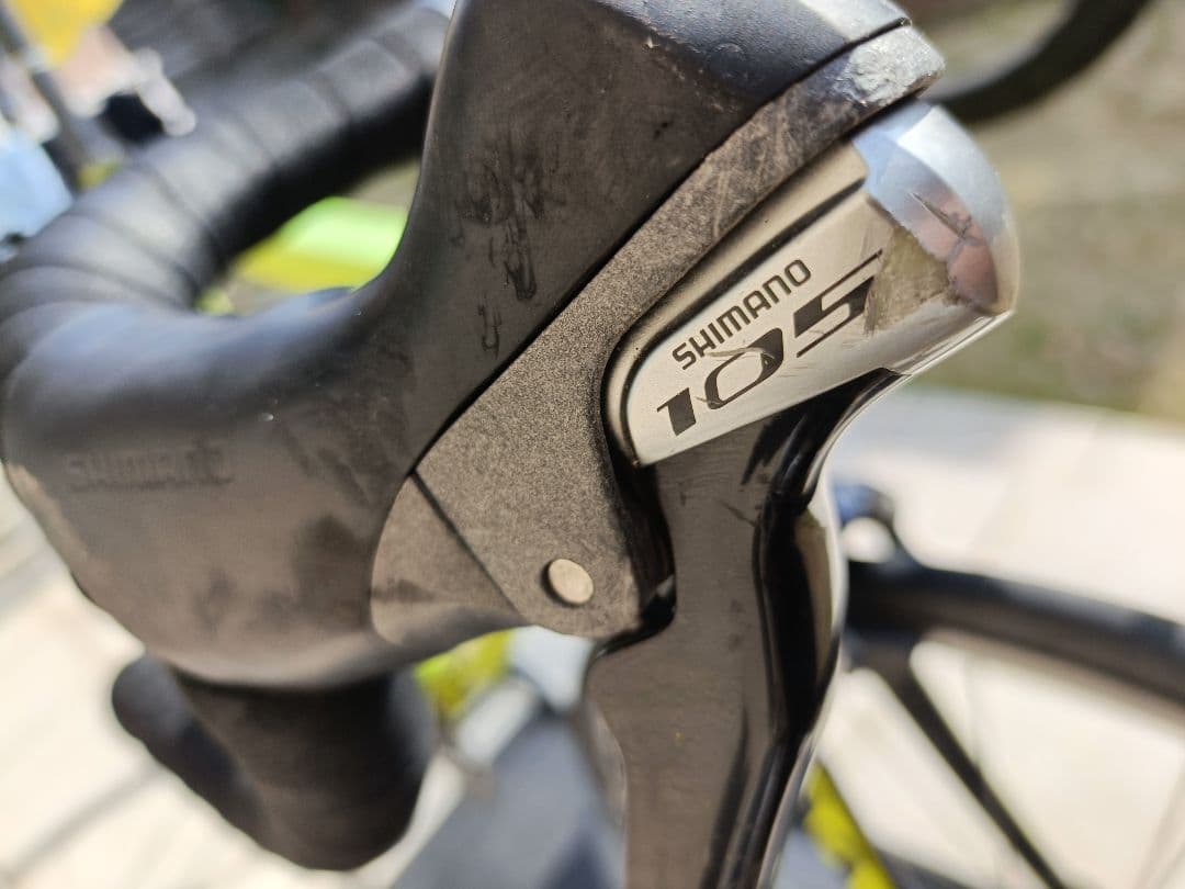 Cannondale CAAD12シマノ105 【除くホイールペダルスタンド】