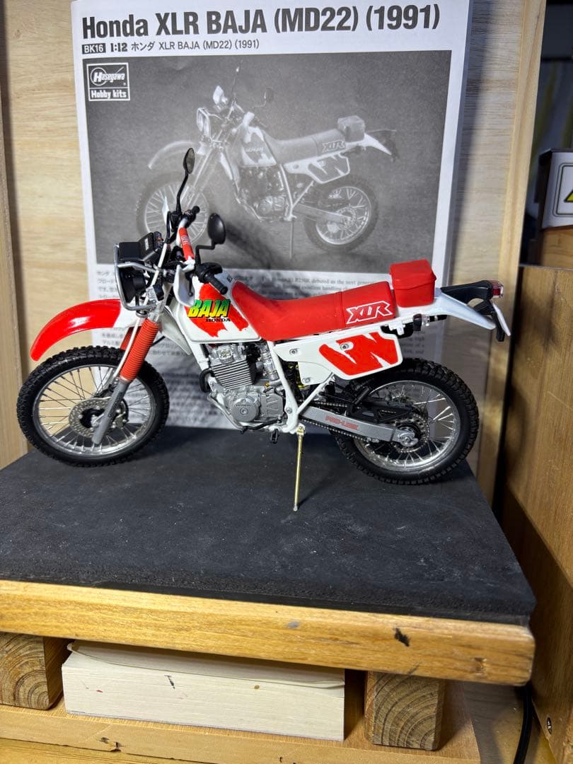 【完成品】ハセガワ1/12ホンダXLR BAJAスポーク張替え済(ステンレス)