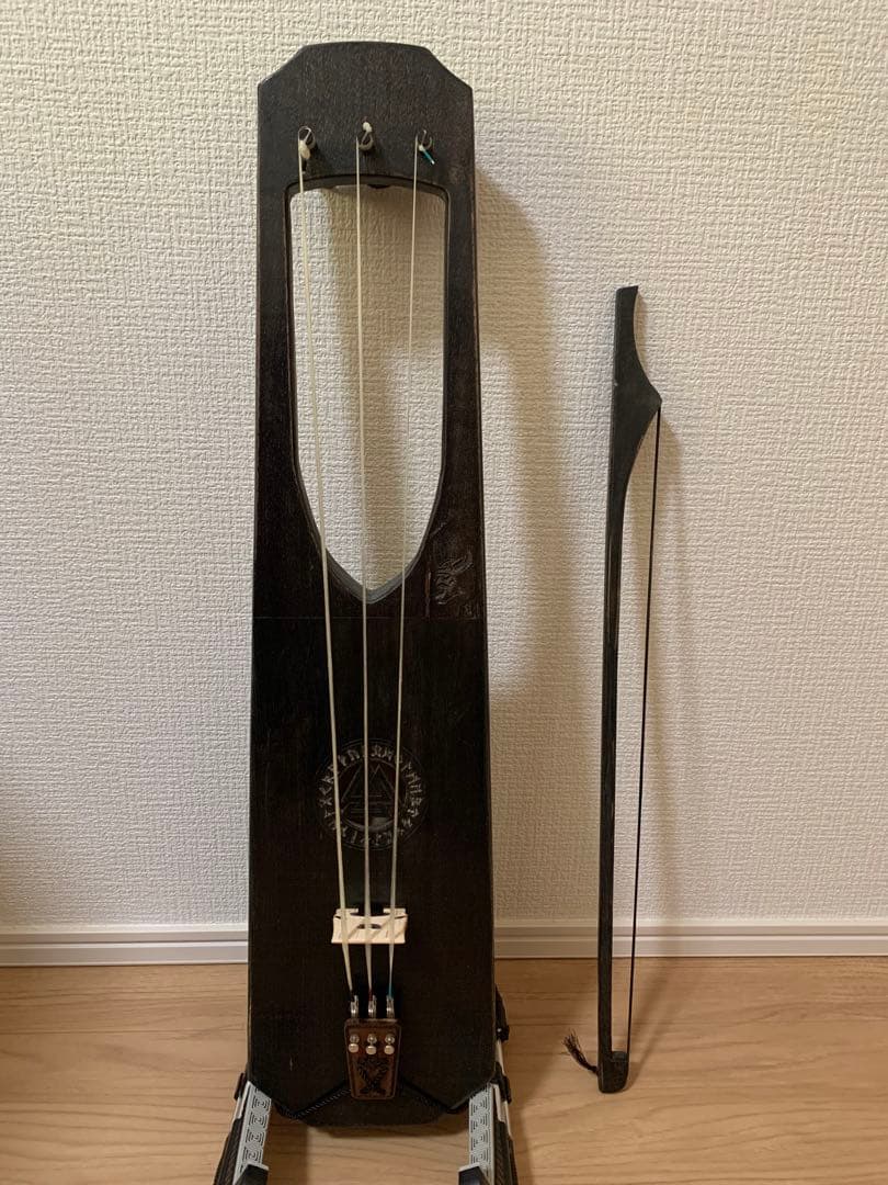 Tagelharpa タールハルパ Talharpa 北欧　民族楽器ヴァイキング