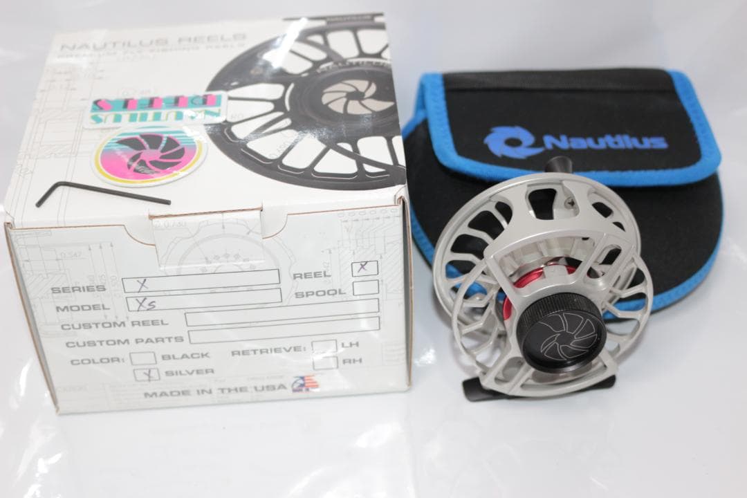 ノーチラス　Nautilus　XS　シルバー　3～4番　アメリカ製　箱入り未使用