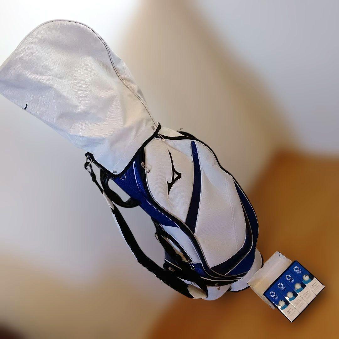 大幅値引き‼️Mizuno キャディバッグ 　新品ゴルフボールセット