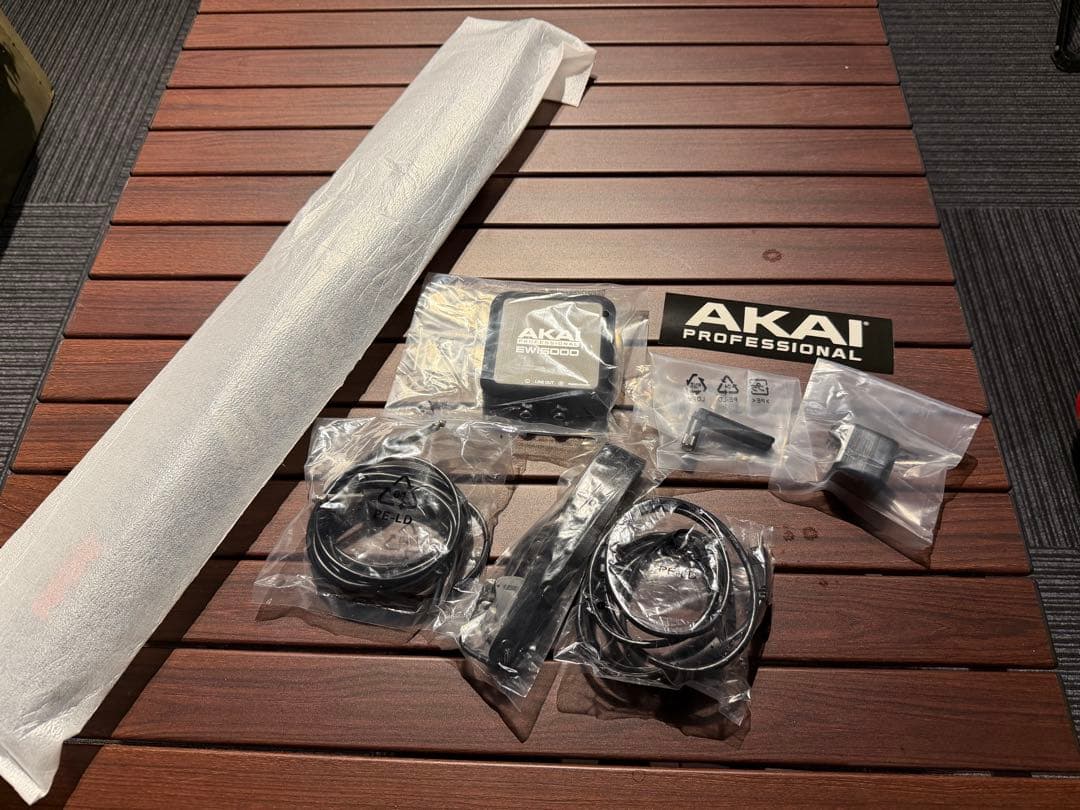 美品 AKAI EWI5000 ウインドシンセサイザー スタンド付き
